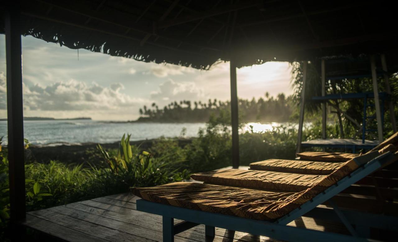 Simeulue Surflodges Lasikin Ngoại thất bức ảnh